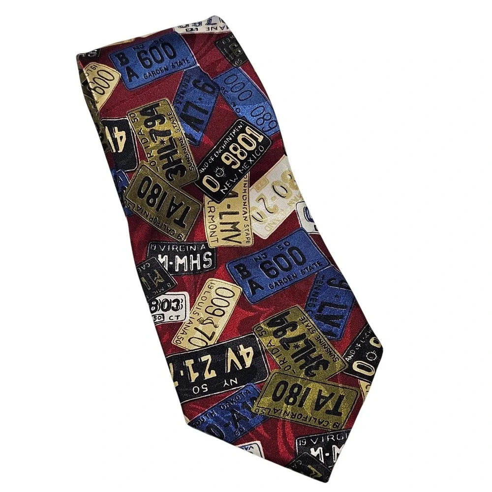 DIMODA‎ Hand Made Mens Novelty Necktie License Plate Pattern Burgundy